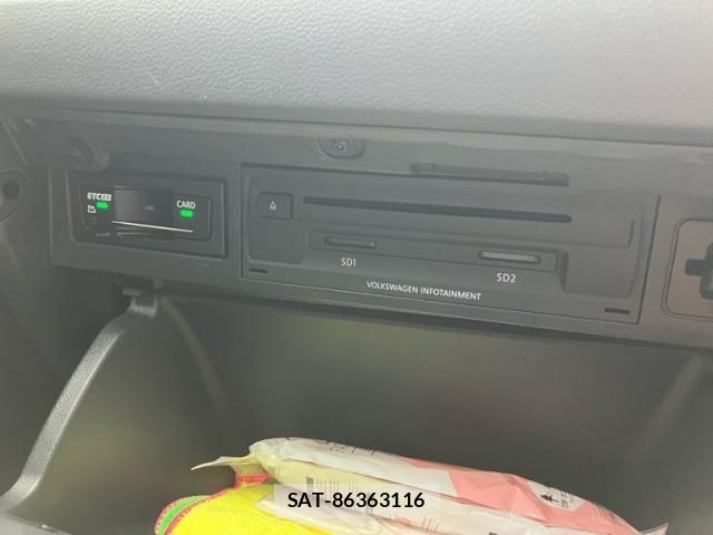 VolksWagen POLO 2019-07 8882990-22