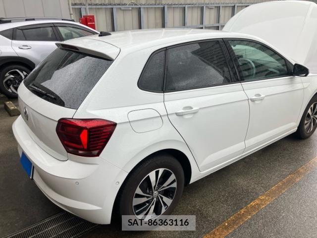 VolksWagen POLO 2019-07 8882990-3