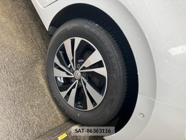 VolksWagen POLO 2019-07 8882990-7
