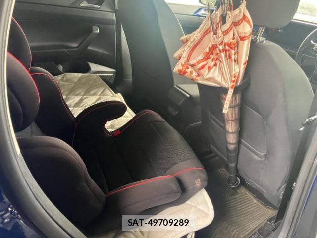 VolksWagen POLO 2019-10 8882989-13