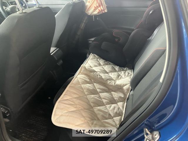 VolksWagen POLO 2019-10 8882989-15