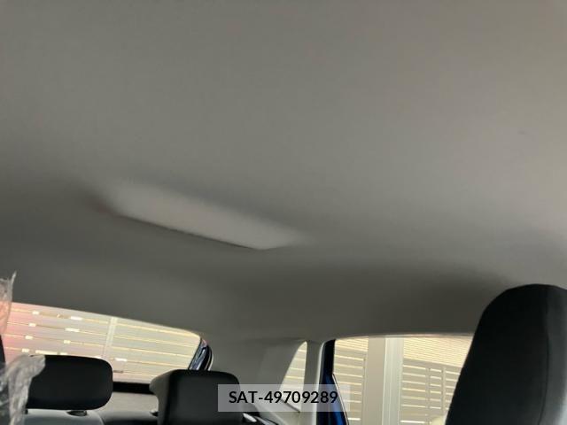 VolksWagen POLO 2019-10 8882989-25