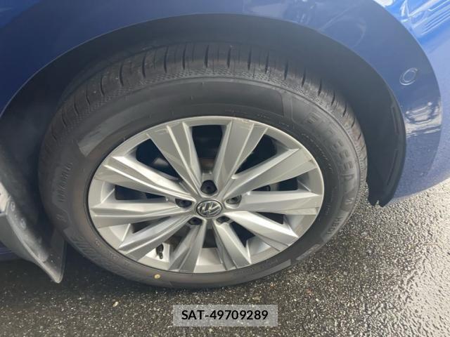 VolksWagen POLO 2019-10 8882989-5
