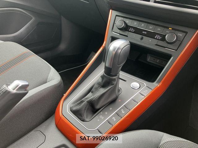 VolksWagen POLO 2021-03 8884618-10