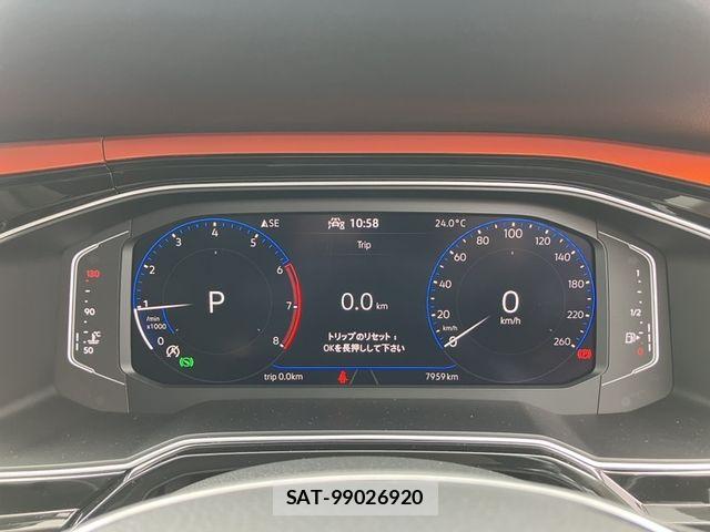 VolksWagen POLO 2021-03 8884618-6