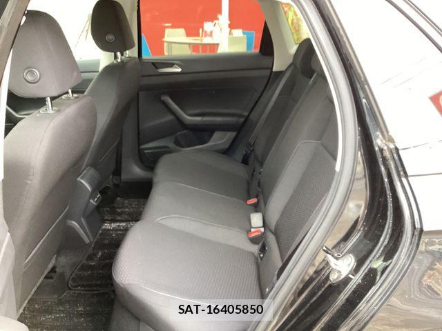 VolksWagen POLO 2021-05 8884619-15