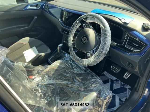 VolksWagen POLO 2019-03 8884620-14