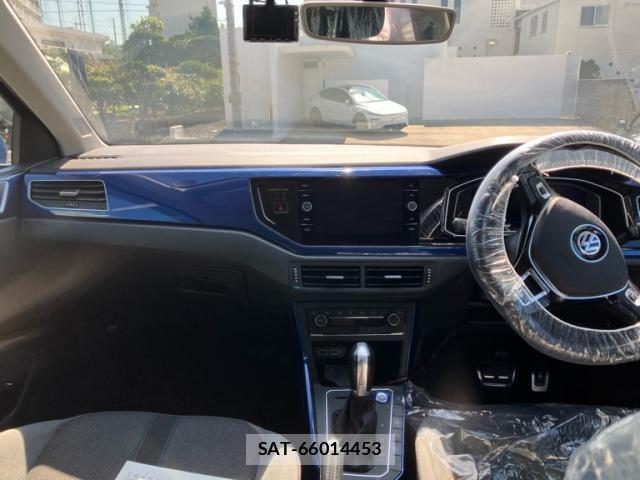 VolksWagen POLO 2019-03 8884620-20