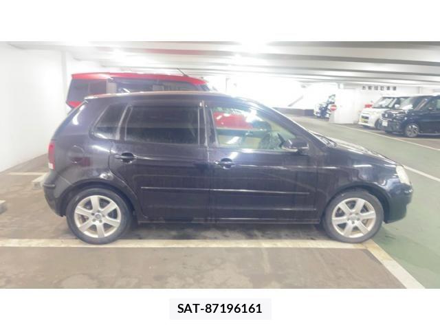 VolksWagen POLO 2007-08 7790521-2