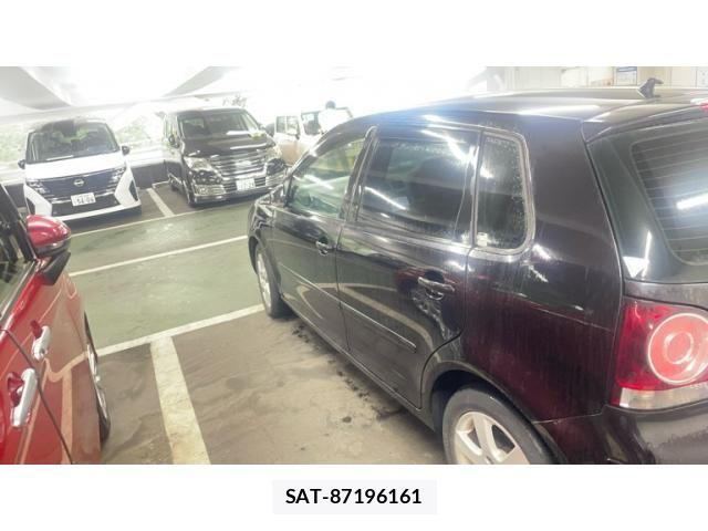 VolksWagen POLO 2007-08 7790521-3