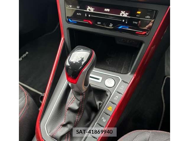 VolksWagen POLO 2023-01 664869-14