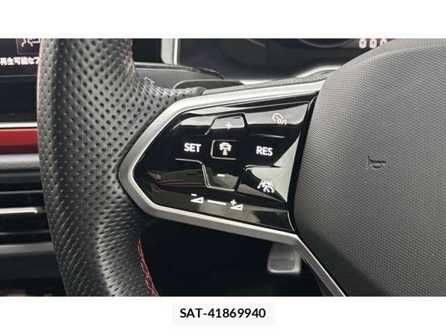 VolksWagen POLO 2023-01 664869-15