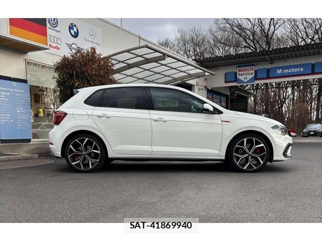 VolksWagen POLO 2023-01 664869-2