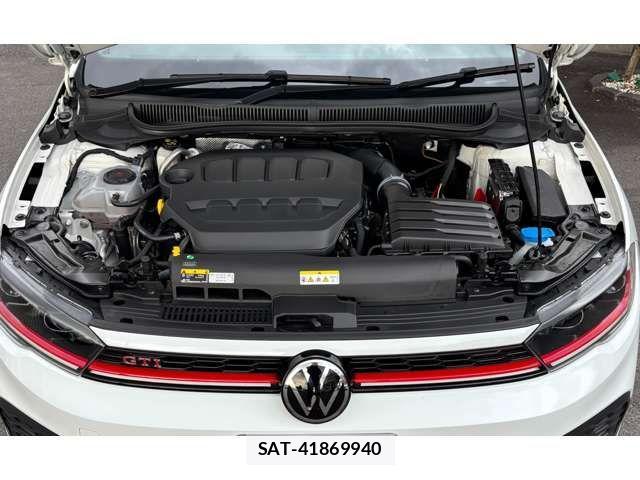 VolksWagen POLO 2023-01 664869-8