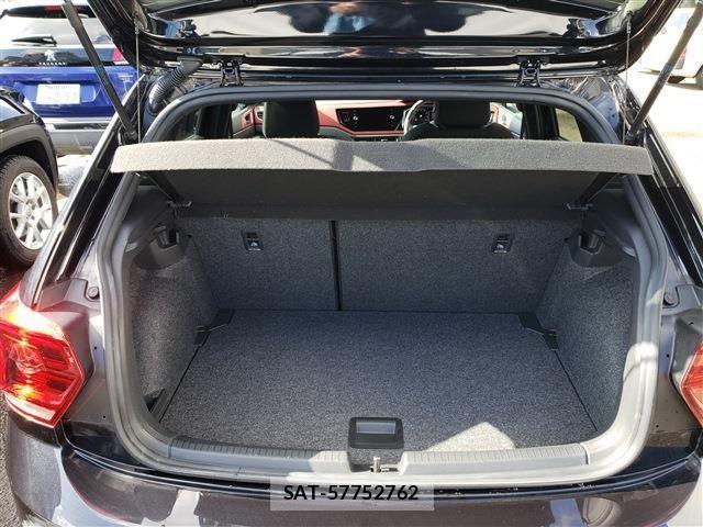 VolksWagen POLO 2018-10 864400-14