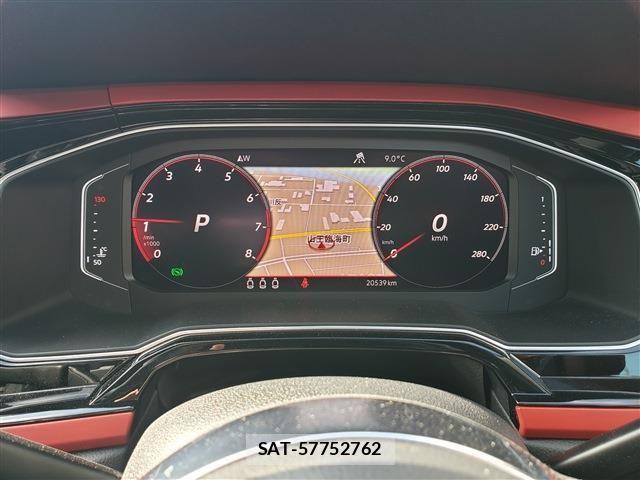VolksWagen POLO 2018-10 864400-16