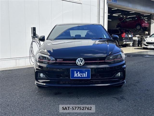 VolksWagen POLO 2018-10 864400-1
