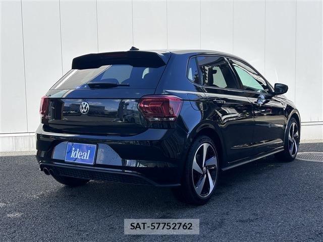 VolksWagen POLO 2018-10 864400-4