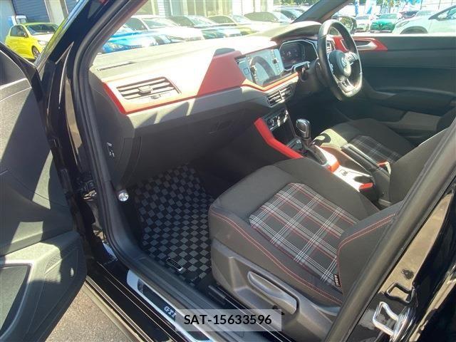 VolksWagen POLO 2020-07 1665280-16