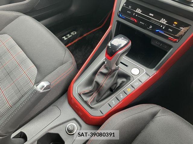 VolksWagen POLO 2024-11 6221203-9