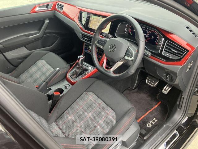 VolksWagen POLO 2024-11 6221203-1