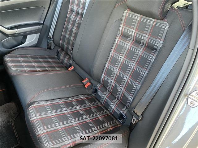 VolksWagen POLO 2018-12 7227143-12