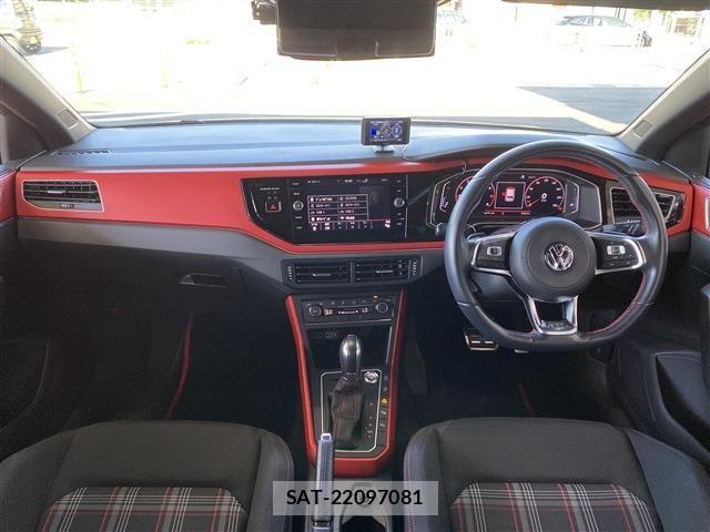 VolksWagen POLO 2018-12 7227143-14