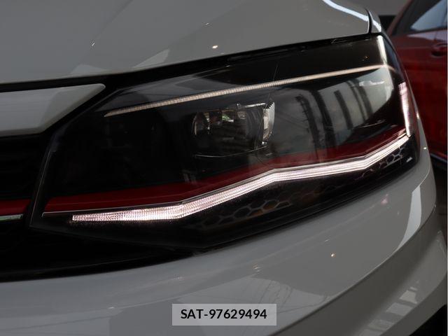 VolksWagen POLO 2019-03 7273267-25