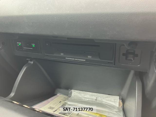 VolksWagen POLO 2019-11 7503760-13
