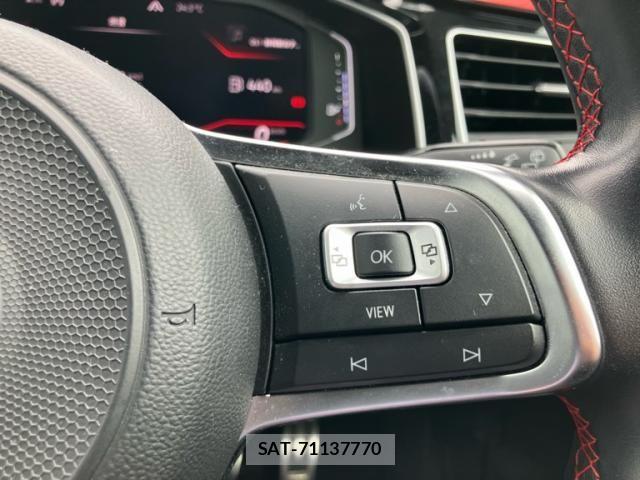 VolksWagen POLO 2019-11 7503760-24