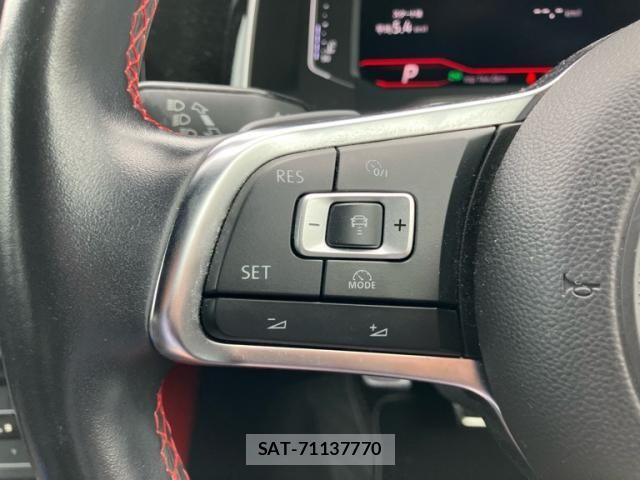 VolksWagen POLO 2019-11 7503760-25
