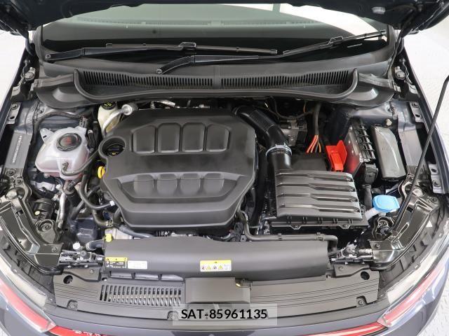 VolksWagen POLO 2023-12 7981579-16