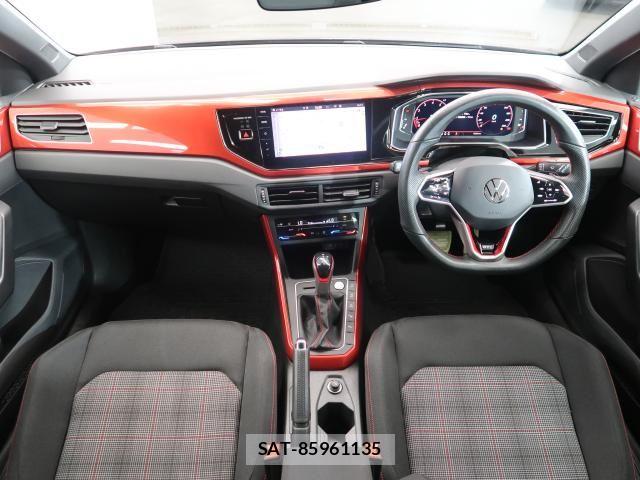 VolksWagen POLO 2023-12 7981579-3