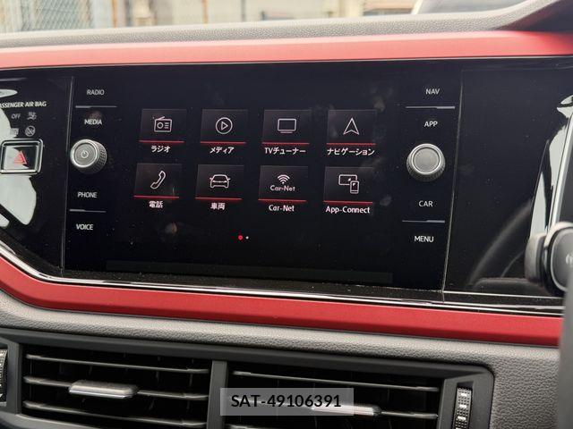 VolksWagen POLO 2020-08 8039203-9