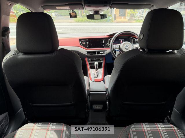 VolksWagen POLO 2020-08 8039203-11