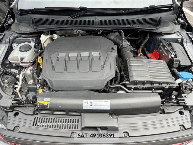 VolksWagen POLO 2020-08 8039203-12