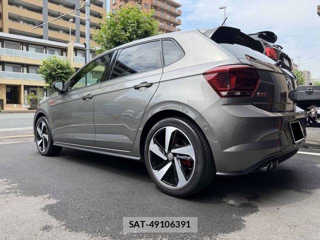 VolksWagen POLO 2020-08 8039203-2