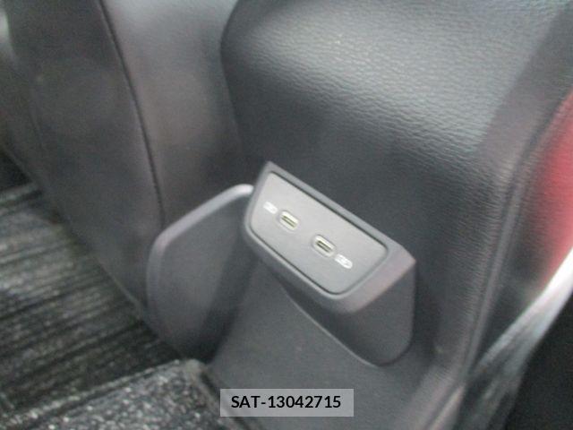 VolksWagen POLO 2024-04 8039204-16