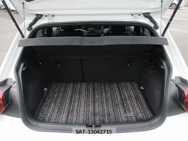 VolksWagen POLO 2024-04 8039204-17