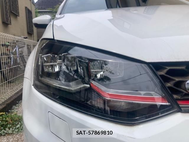 VolksWagen POLO 2017-08 8076152-2
