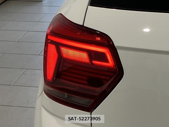 VolksWagen POLO 2021-04 8318108-18