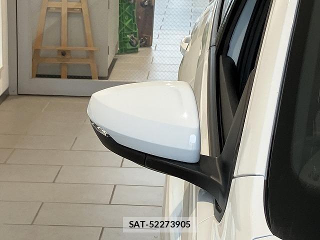 VolksWagen POLO 2021-04 8318108-28