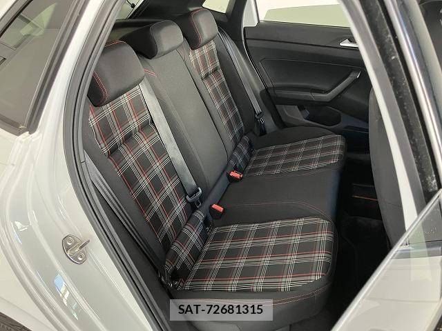 VolksWagen POLO 2020-11 8318110-12
