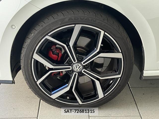VolksWagen POLO 2020-11 8318110-19