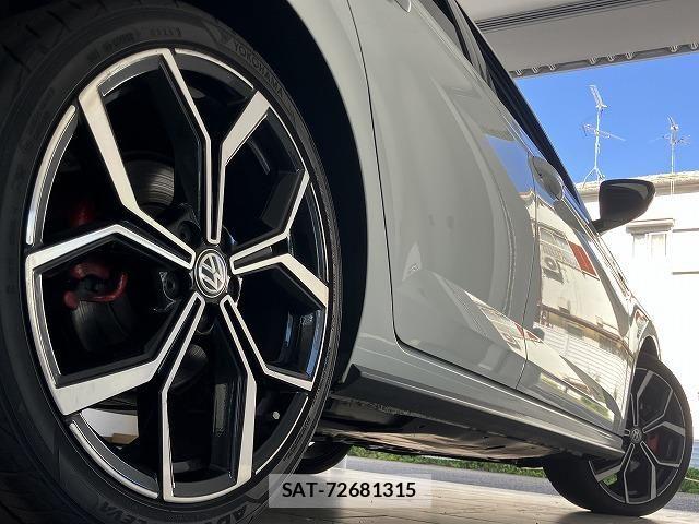 VolksWagen POLO 2020-11 8318110-5