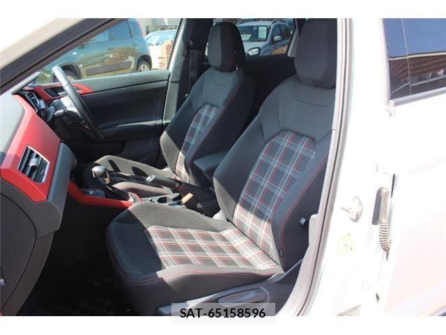 VolksWagen POLO 2021-01 8338515-14
