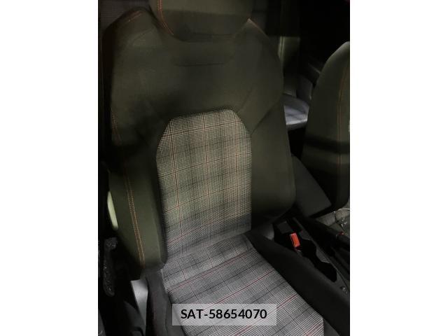 VolksWagen POLO 2022-12 8369756-10