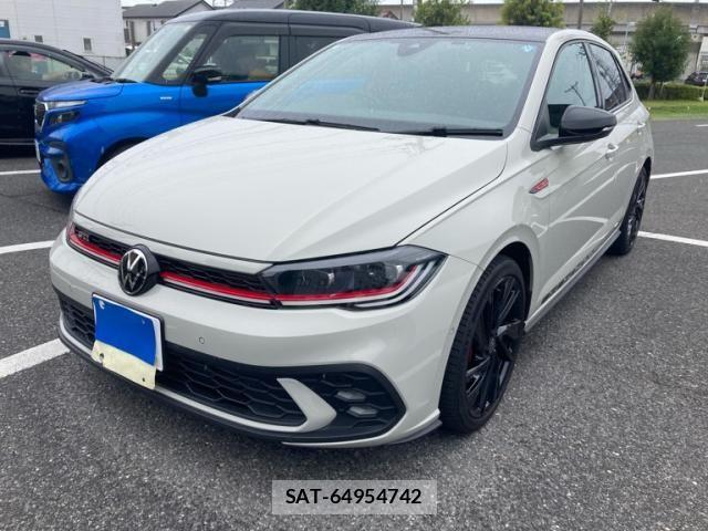 VolksWagen POLO 2024-05 8372387-1
