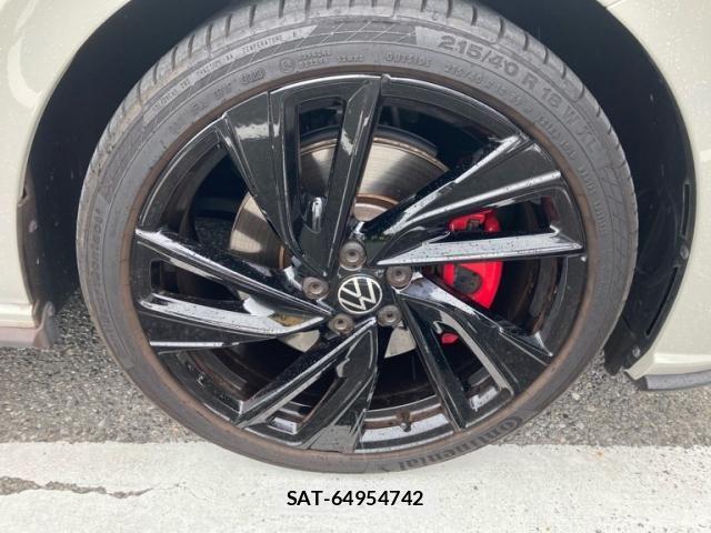 VolksWagen POLO 2024-05 8372387-4