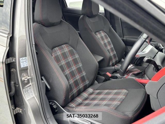 VolksWagen POLO 2019-03 8746880-4